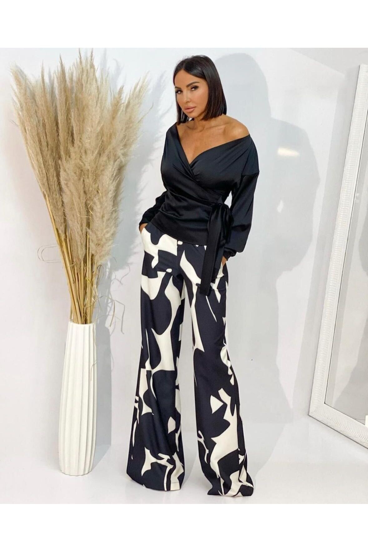 Kobe Saten Pantolonu Desenli Takım