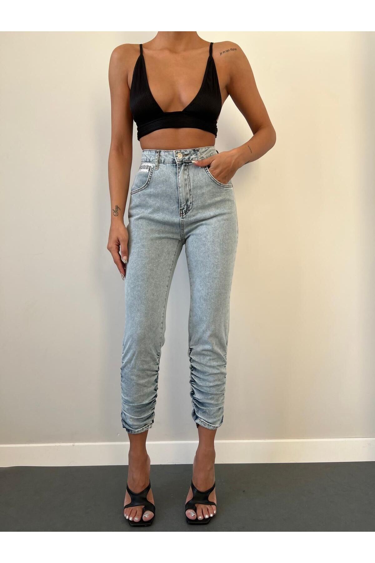 Paçaları Büzgülü Sknıy Jean Pantolon