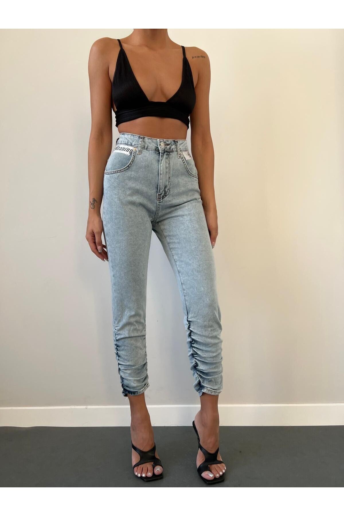 Paçaları Büzgülü Sknıy Jean Pantolon