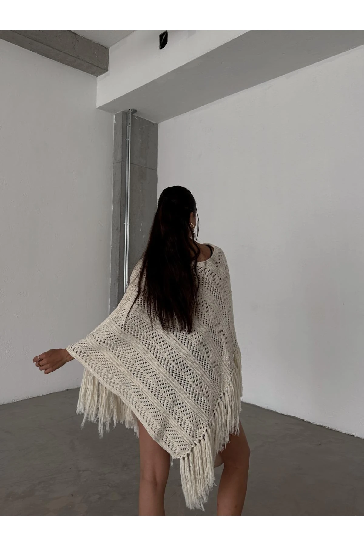 Z@R@  Model Püsküllü Triko Panço