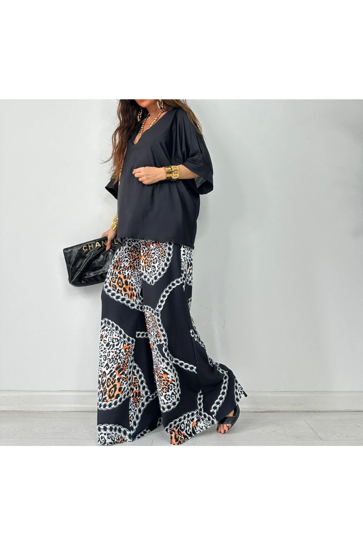 Mikro Kumaş Leopr Desenli Takım