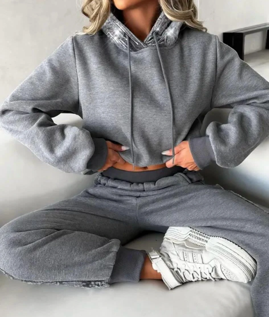 3 İplik Şardonlu Kumaş İthal Payet Aksesuar Detaylı Takım