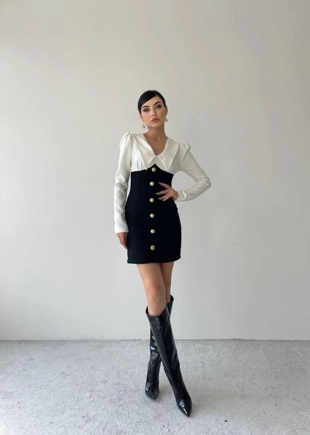 Atlas Kumaş Çift Renklı Düğme Detaylı Elbise