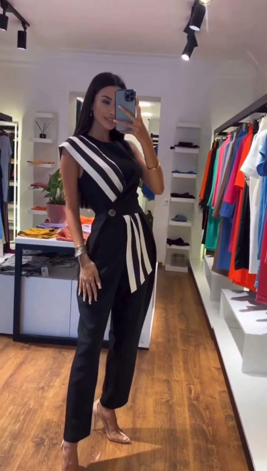 Atlas Kumaş Saten Detaylı Tasarım Tulum