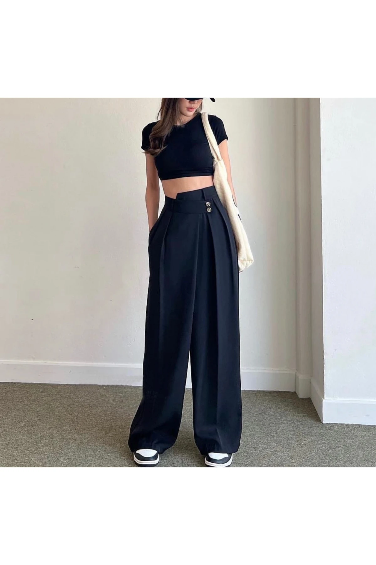 Bel Detaylı Piliseli Plazzo Pantolon
