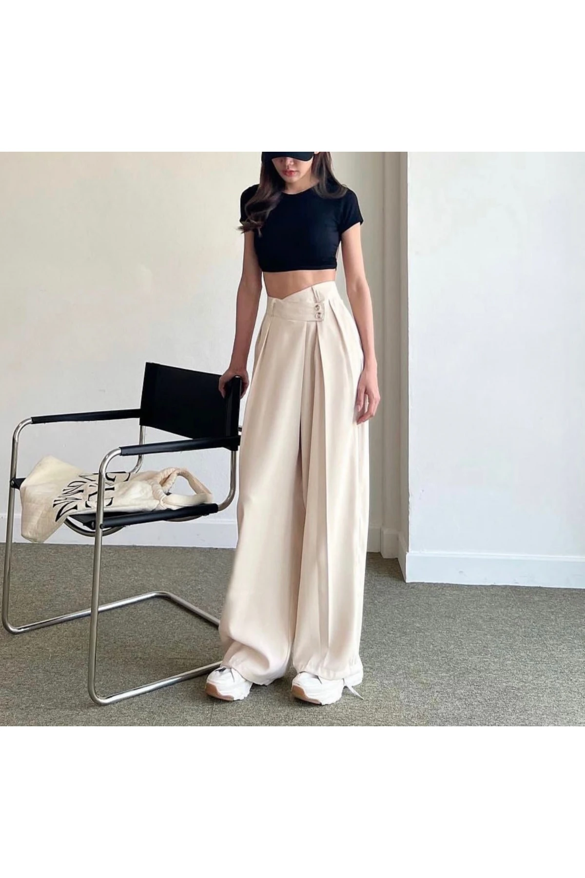 Bel Detaylı Piliseli Plazzo Pantolon