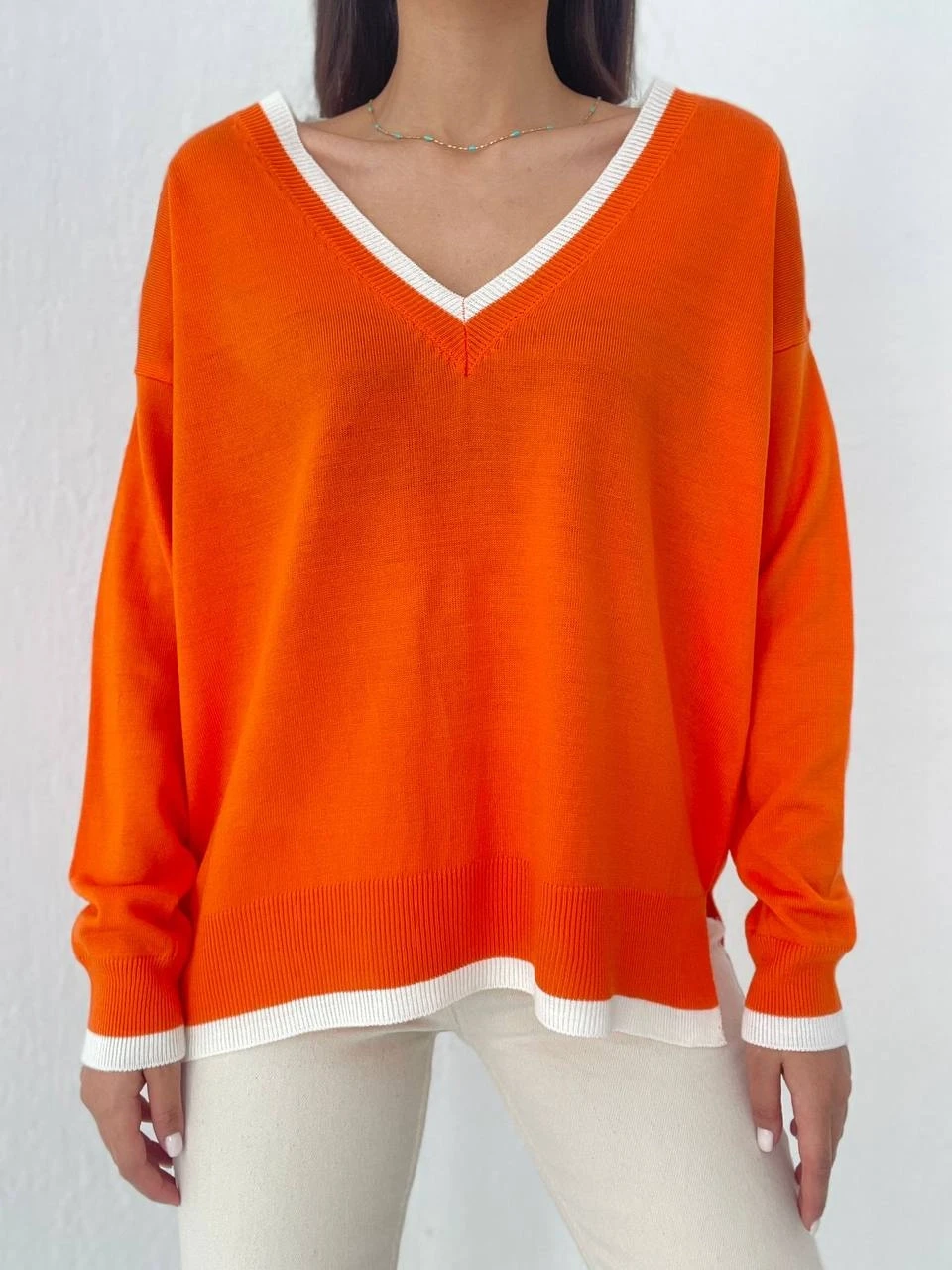 Biyeli V yaka Triko Kazak