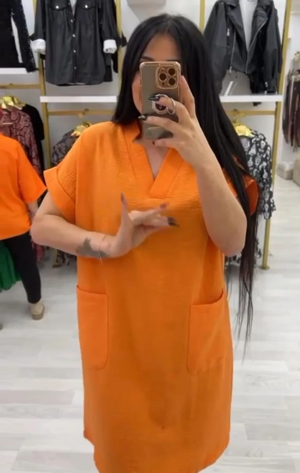 Cep Detaylı Midi Boy Elbise