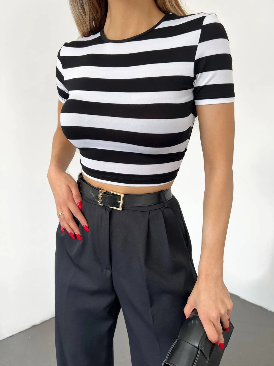 Çizgili Viskon Likralı Kumaş Sırt Dekolteli Kemer Detaylı  Croptop