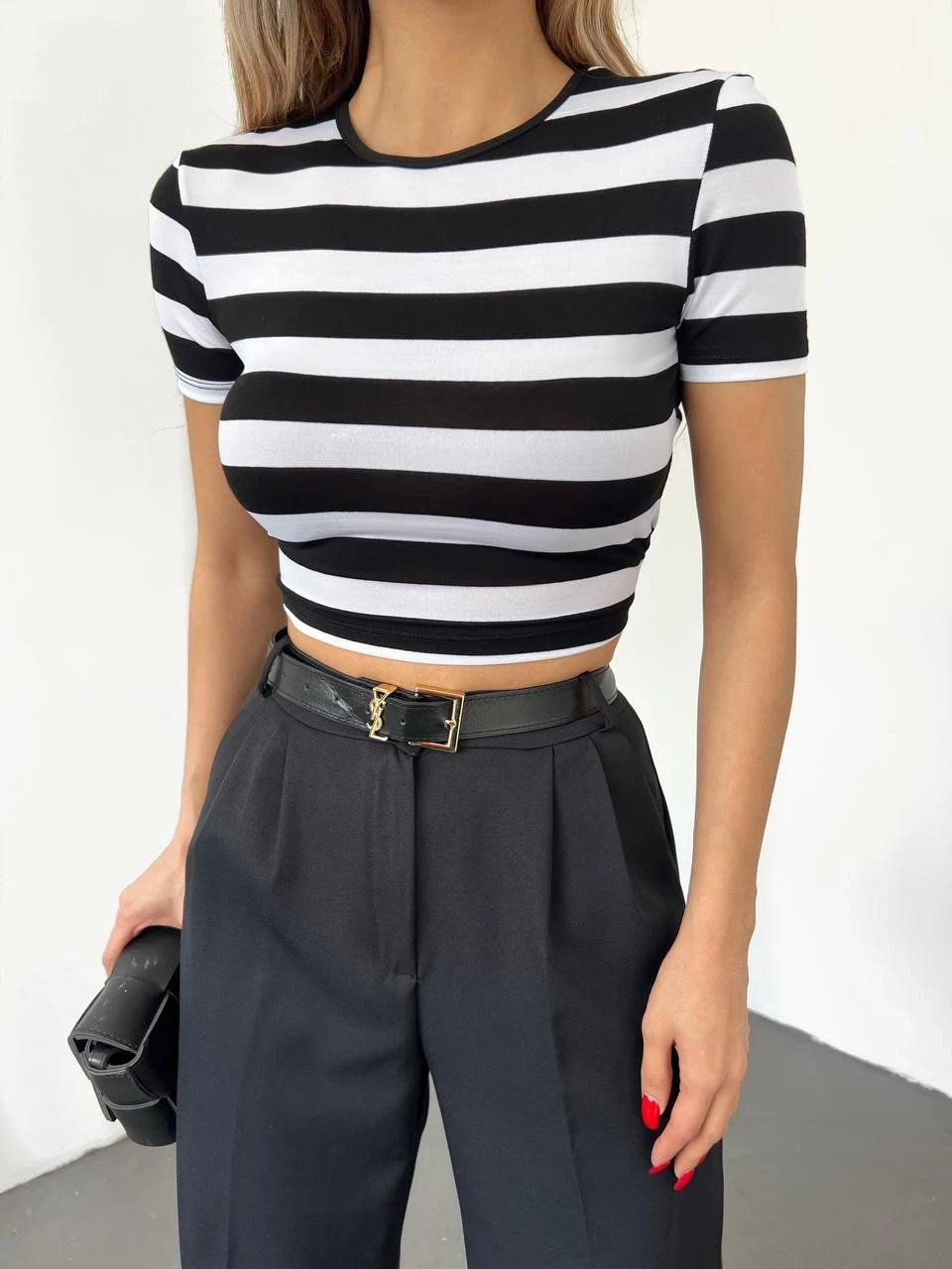 Çizgili Viskon Likralı Kumaş Sırt Dekolteli Kemer Detaylı  Croptop