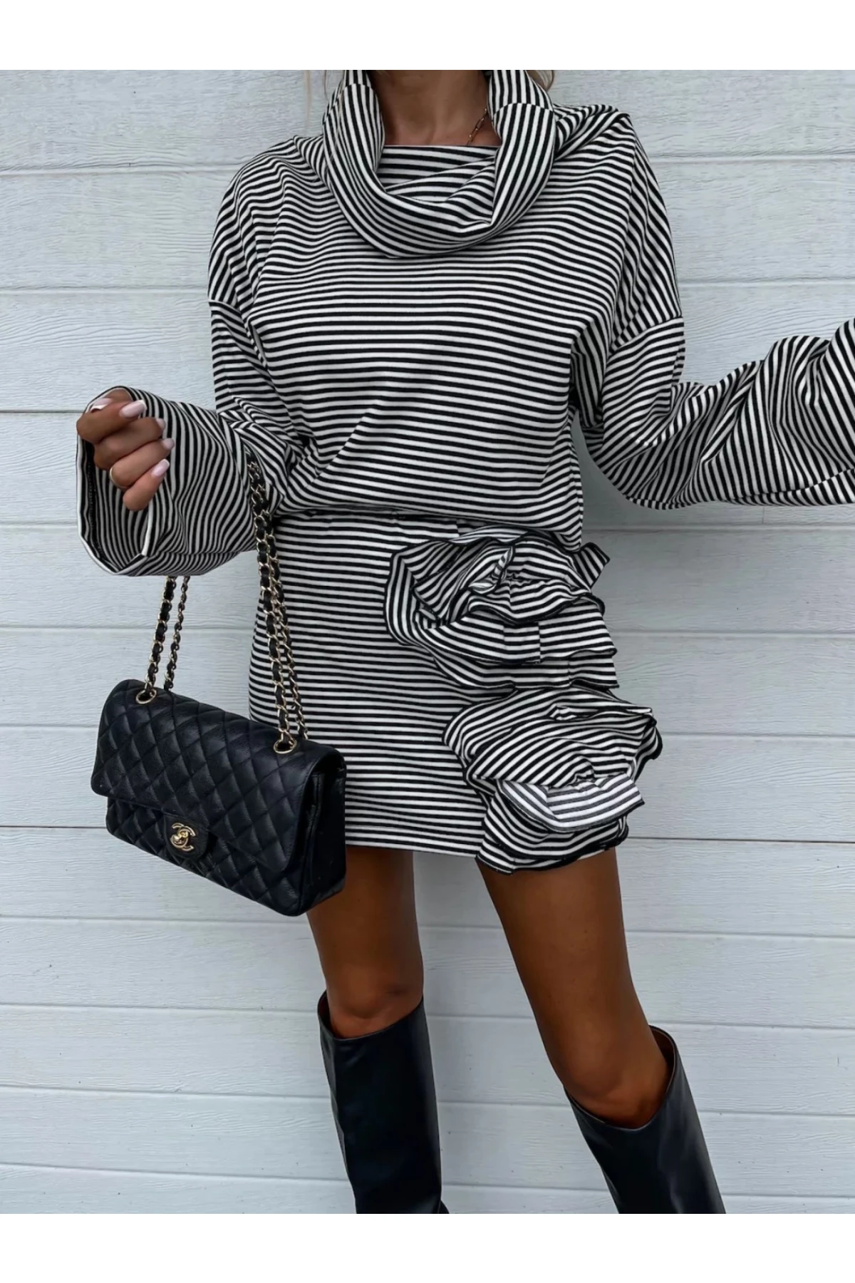 Dalgıç Kumaş Çizgili Çiçek Detaylı 2 Li Takım