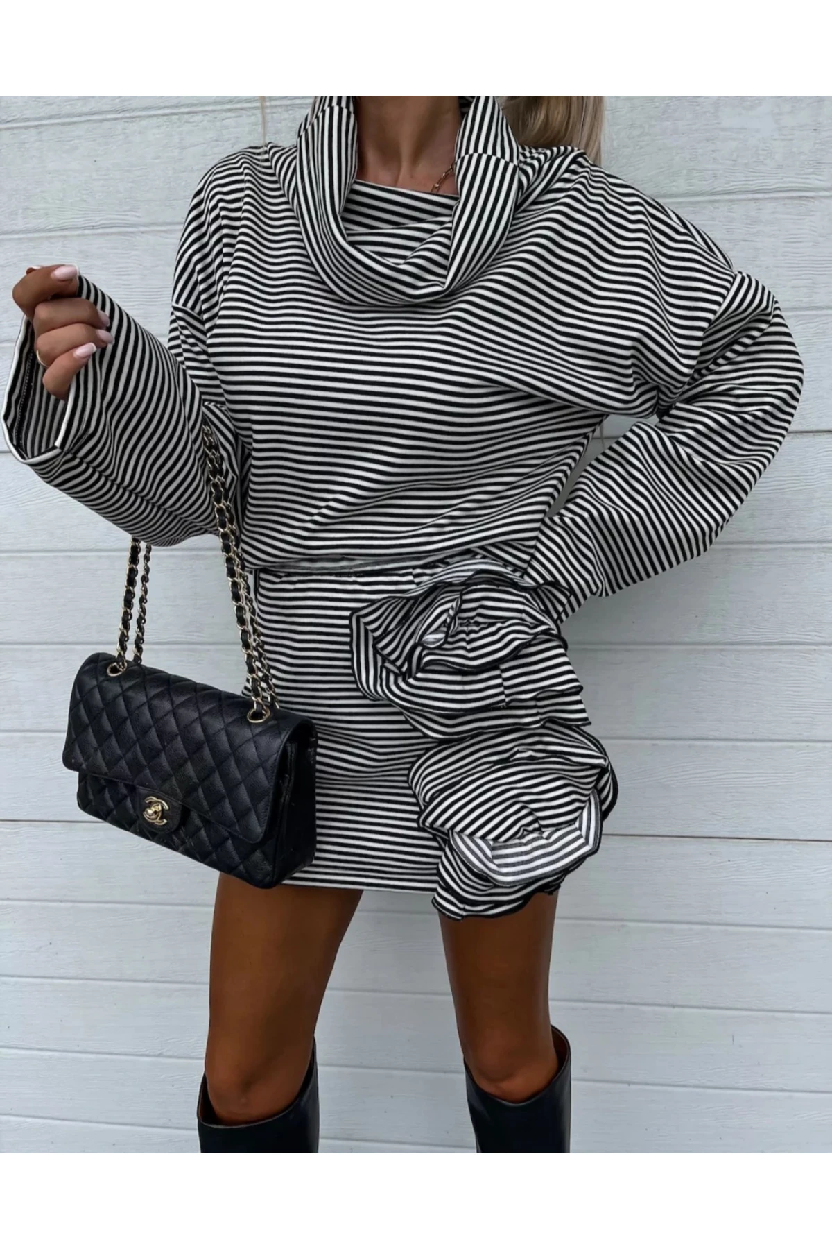 Dalgıç Kumaş Çizgili Çiçek Detaylı 2 Li Takım