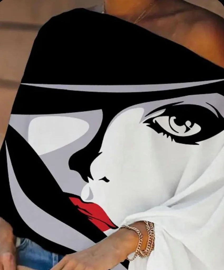 Dalgıç Kumaş Dijital Baskı Detaylı Bluz