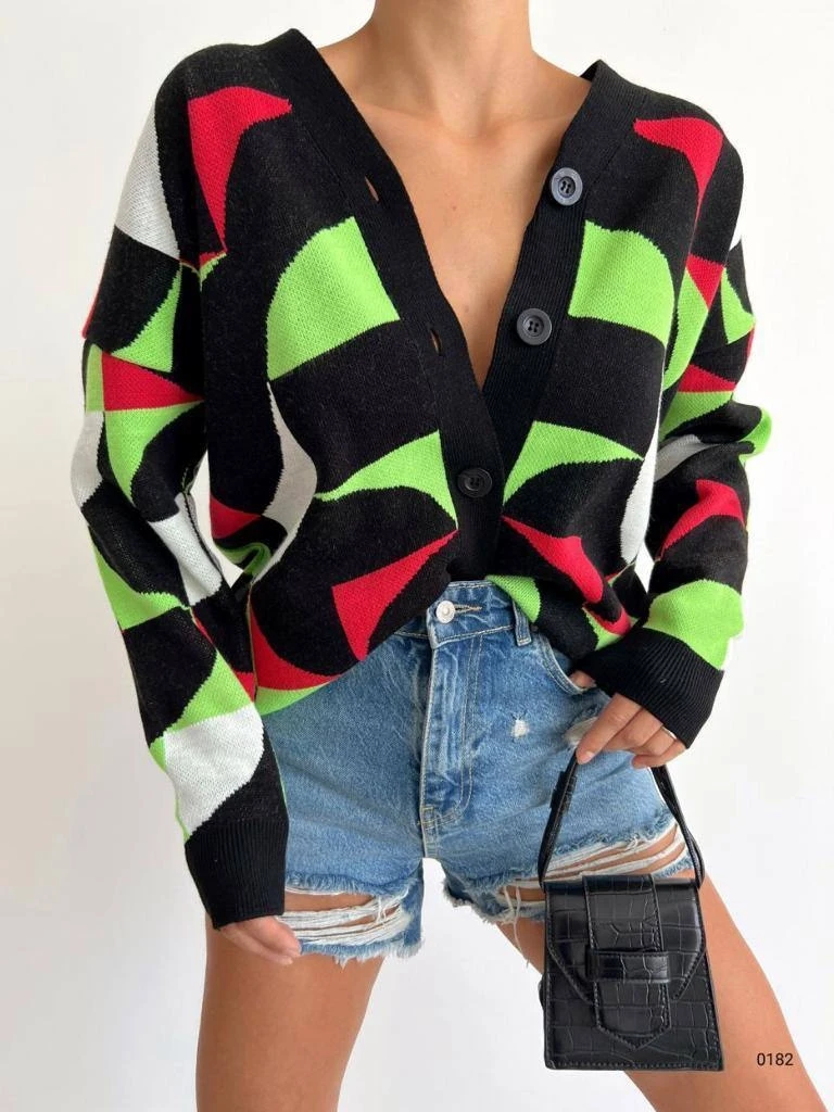 Düğmeli  Triko  Hırka