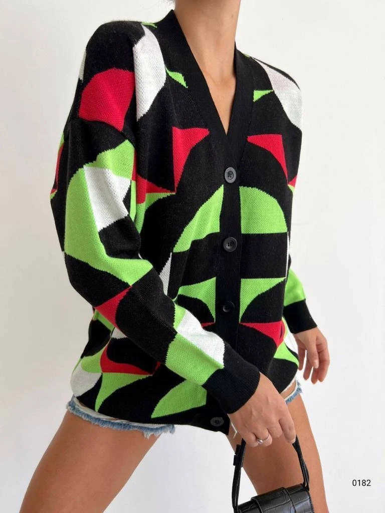 Düğmeli  Triko  Hırka