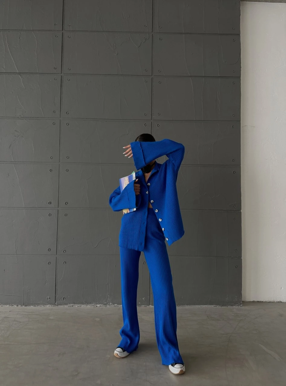 Düğmeli Triko Takım