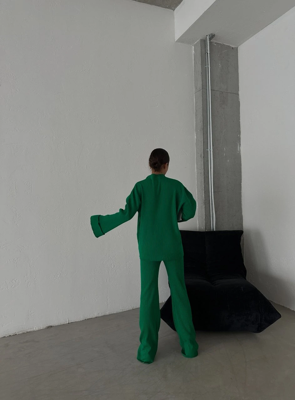 Düğmeli Triko Takım