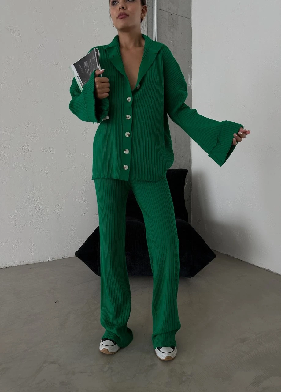 Düğmeli Triko Takım