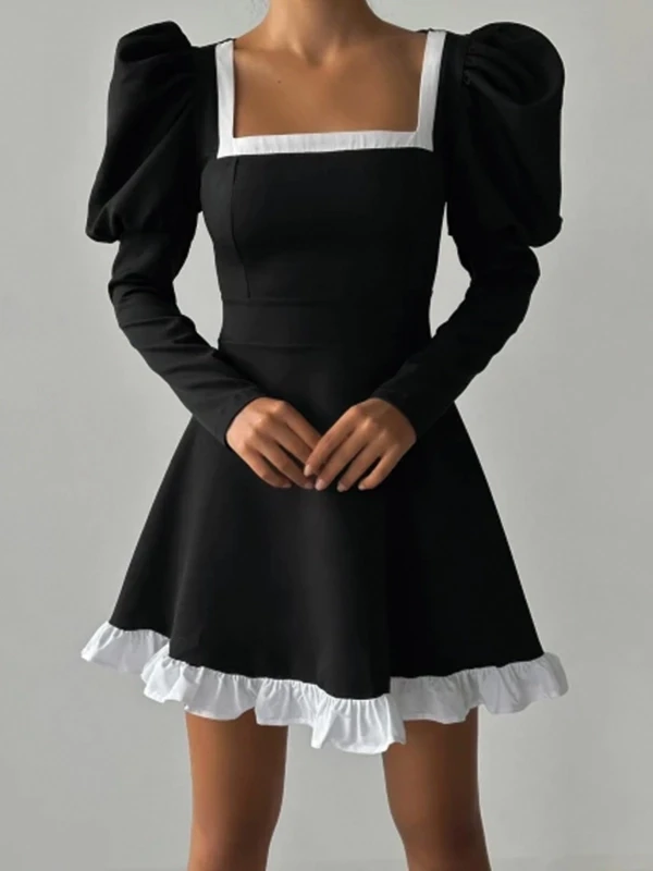 Eteği Garnili Atlas Kumaş Elbise