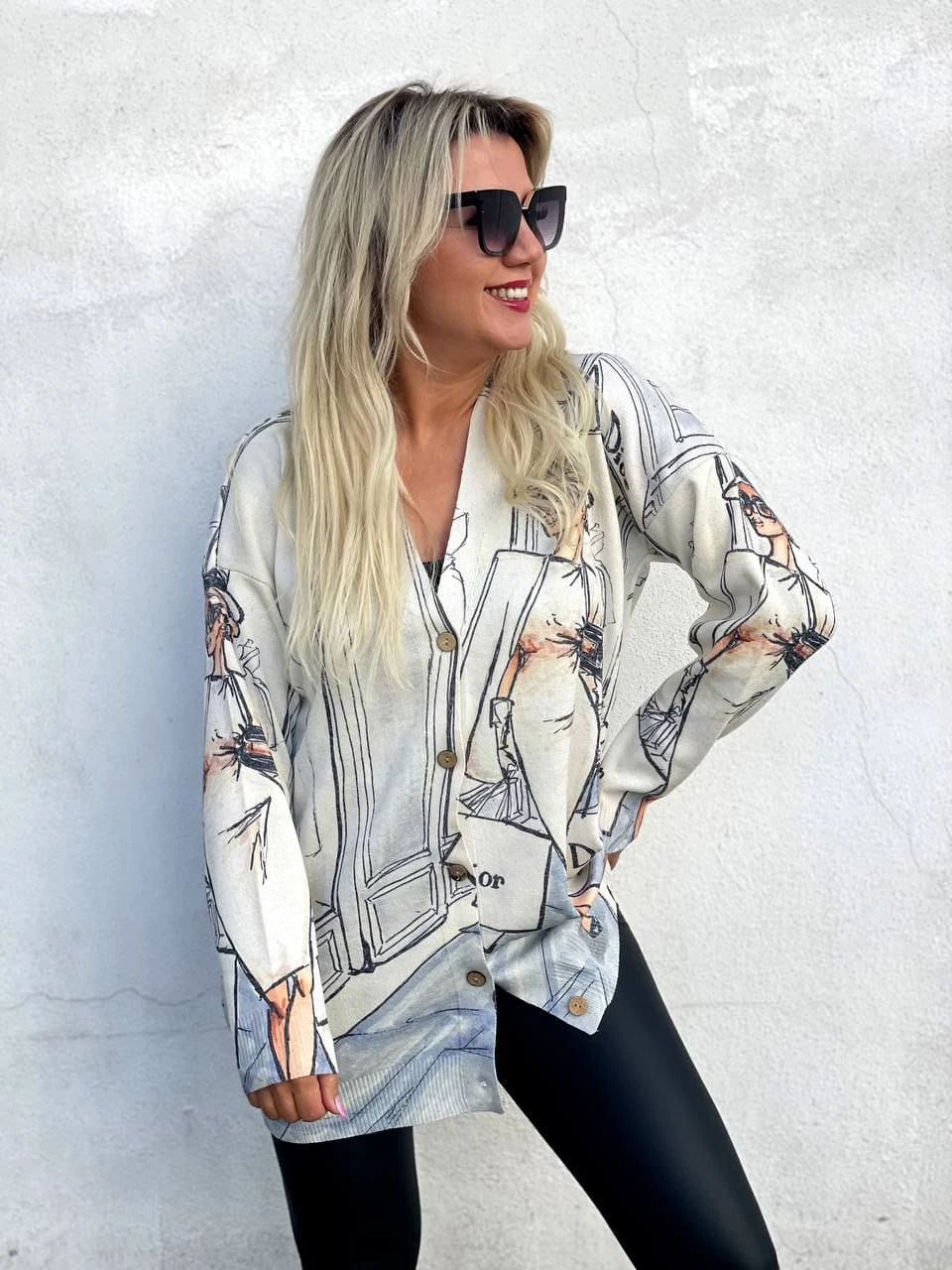 İtalyan Çelik Triko Salaş  Kadın Figürlü Hırka