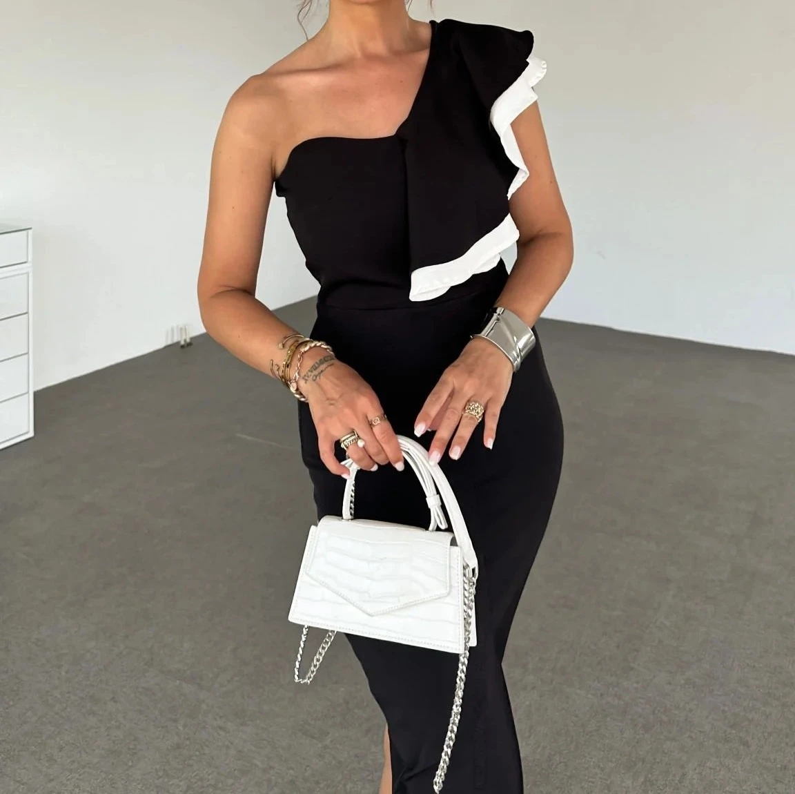 İthal Dabıl Kumaş Garnili Detaylı Elbise