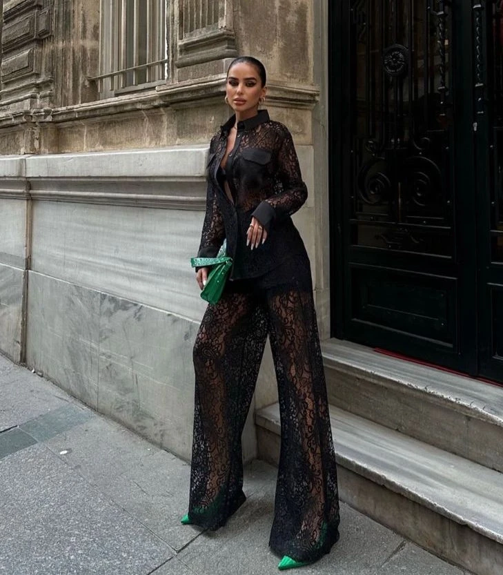 İthal Dantel Pantolon Astarlı , Gömlek Yaka ve Cep Saten Kumaş Detaylı 2 li Takım