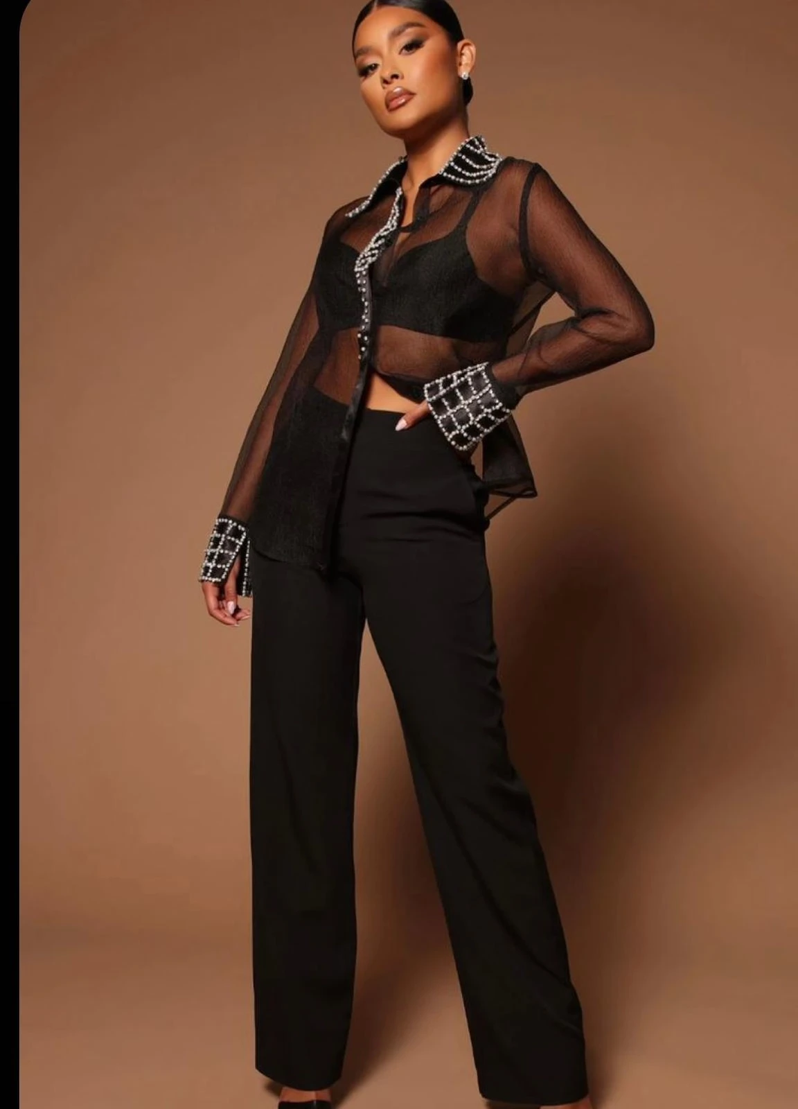 İthal Fransız Dantel  Kumaş İncı Detaylı Gömlek