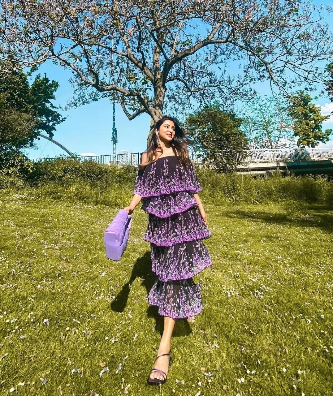 İthal Multi Şifon Kumaş Piliseli Elbise