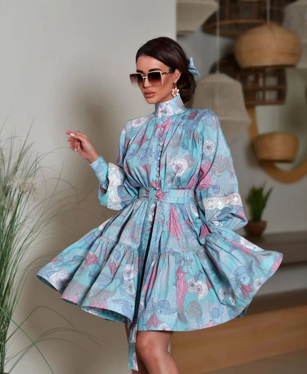 İthal Ottom Kumaş Kaplama Düğme ve Dantel Detay Elbise