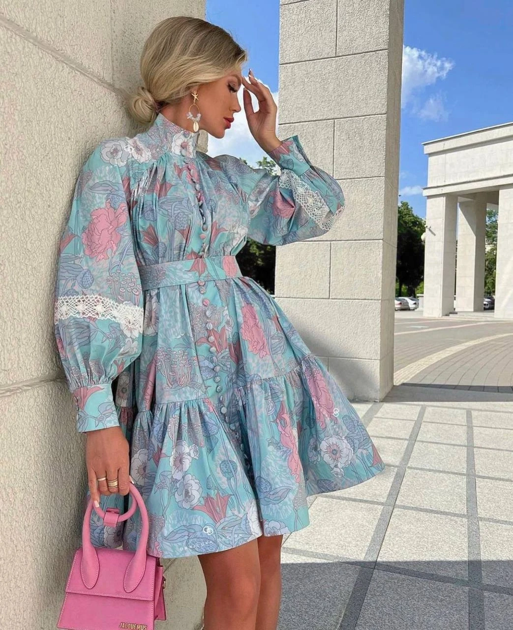 İthal Ottom Kumaş Kaplama Düğme ve Dantel Detay Elbise