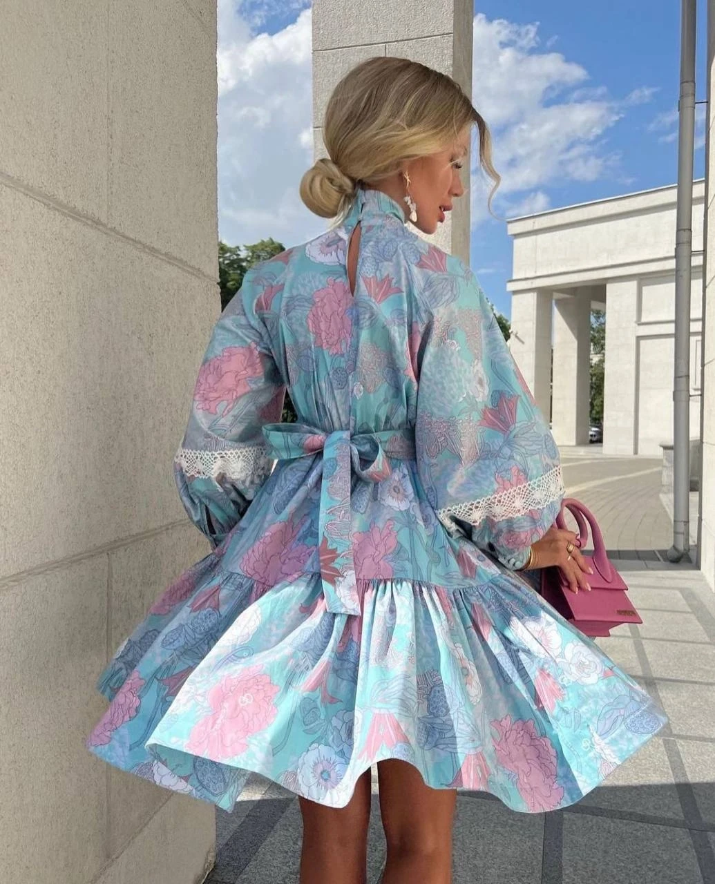 İthal Ottom Kumaş Kaplama Düğme ve Dantel Detay Elbise