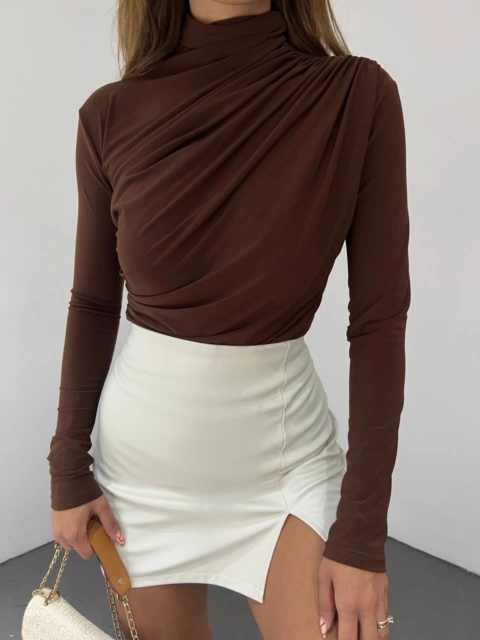 İthal Sandy Kumaş Omuz ve Beli Büzgülü Z@R@ Bluz