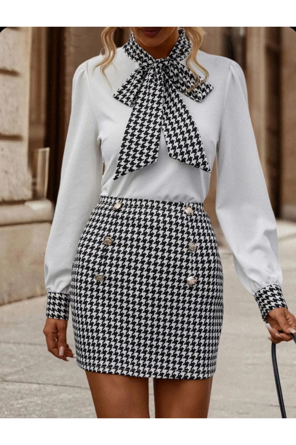 Jessıka Kumaş Düğme Detaylı Takım