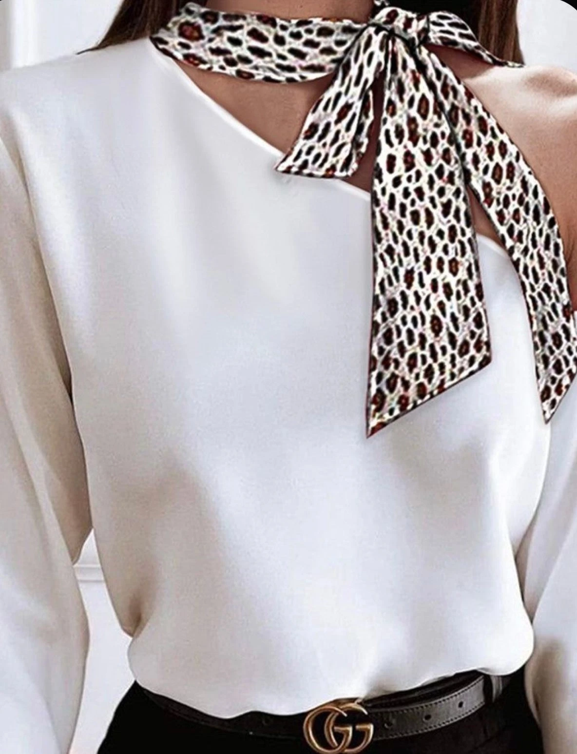 Jessıka Kumaş Leopr Detaylı Bluz