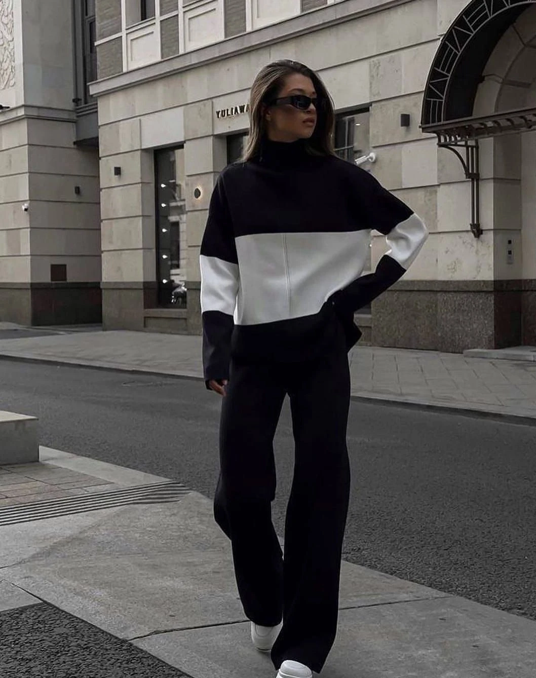 Kalın Çizgili Triko Takım