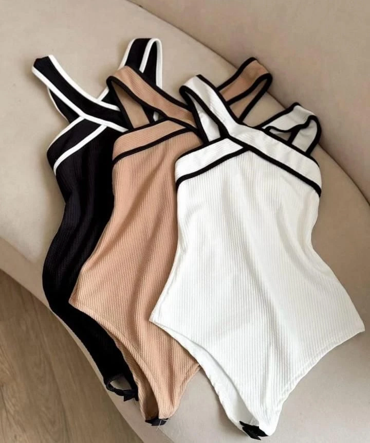 **Ön Siparişte 25 Mart da Kargolanacaktır ** Kaşkorse Kumaş Biyeli Bodysuit