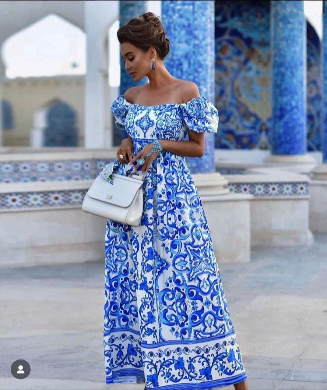 Madonna Yaka DG Model Elbise İthal Krep Kumaş