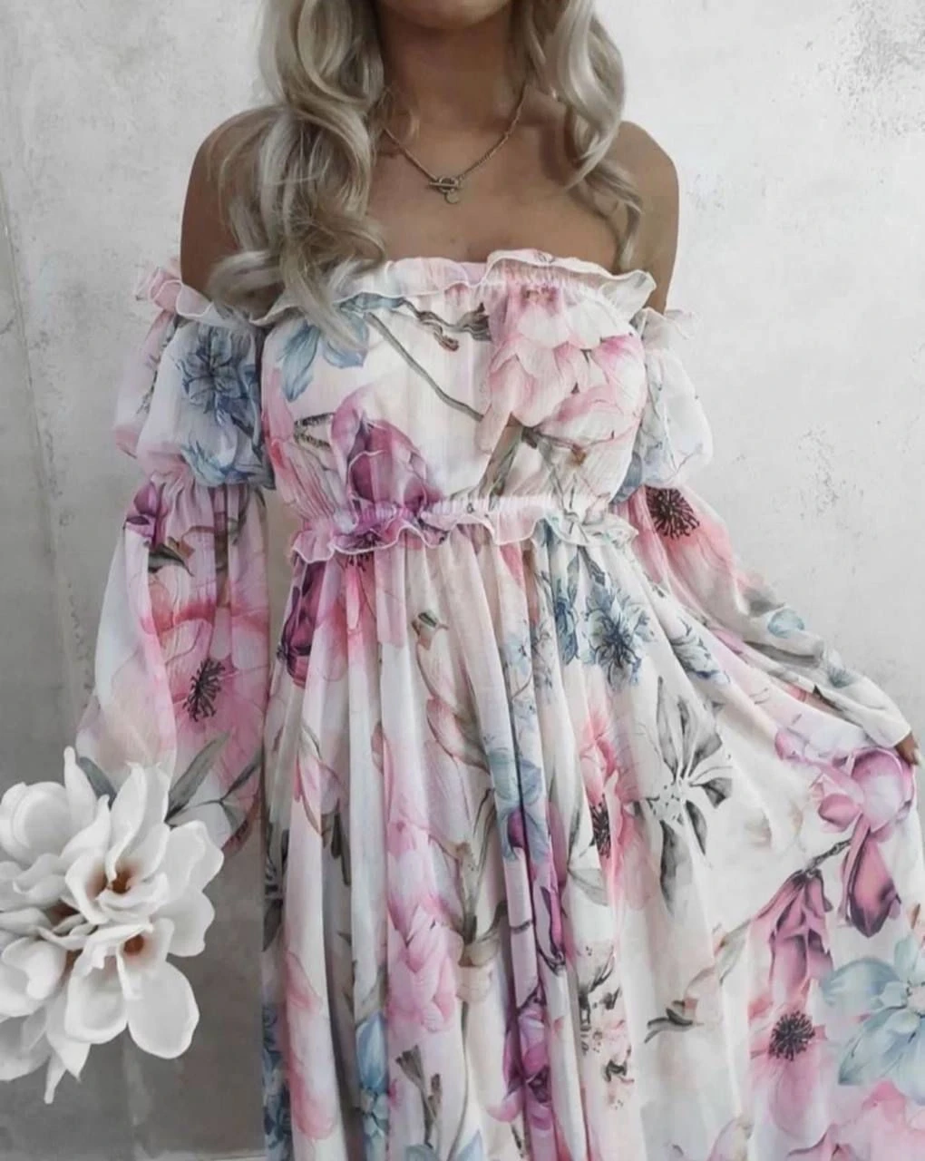 Madonna Yaka İspanyol Kol Elbise Şifon Kumas