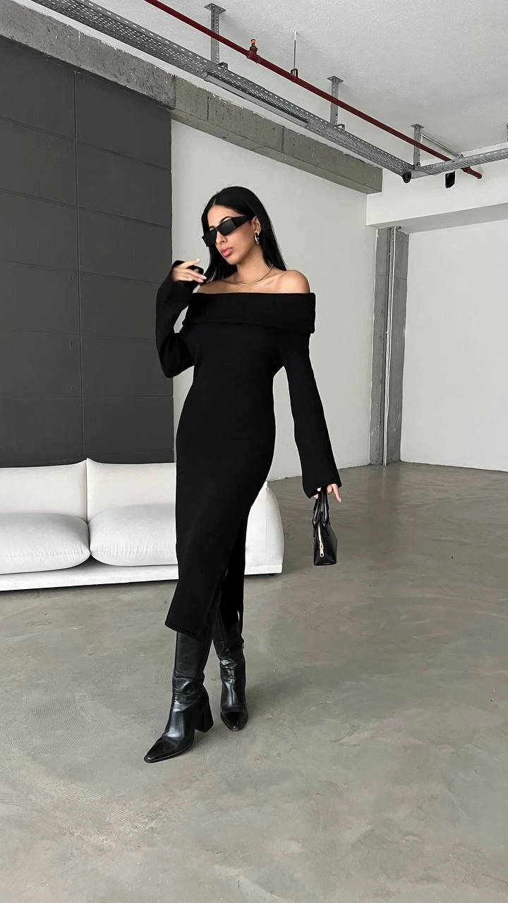 Madonna Yaka Yırtmaçlı Triko Elbise