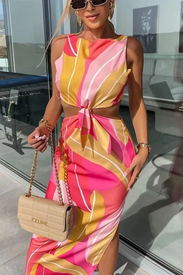 Mikro Kumaş Belden Bağlamalı Sırtı Pencereli Elbise & Takım