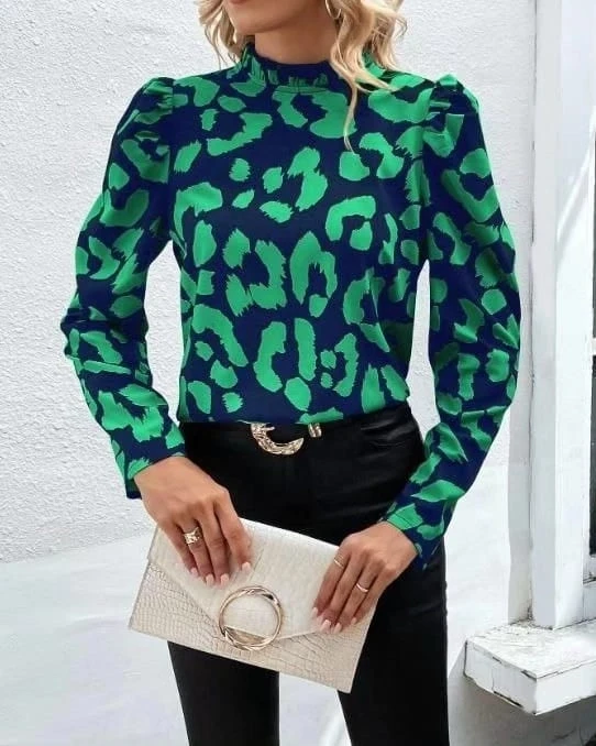 Mikro Kumaş Leopr Desenli Bluz