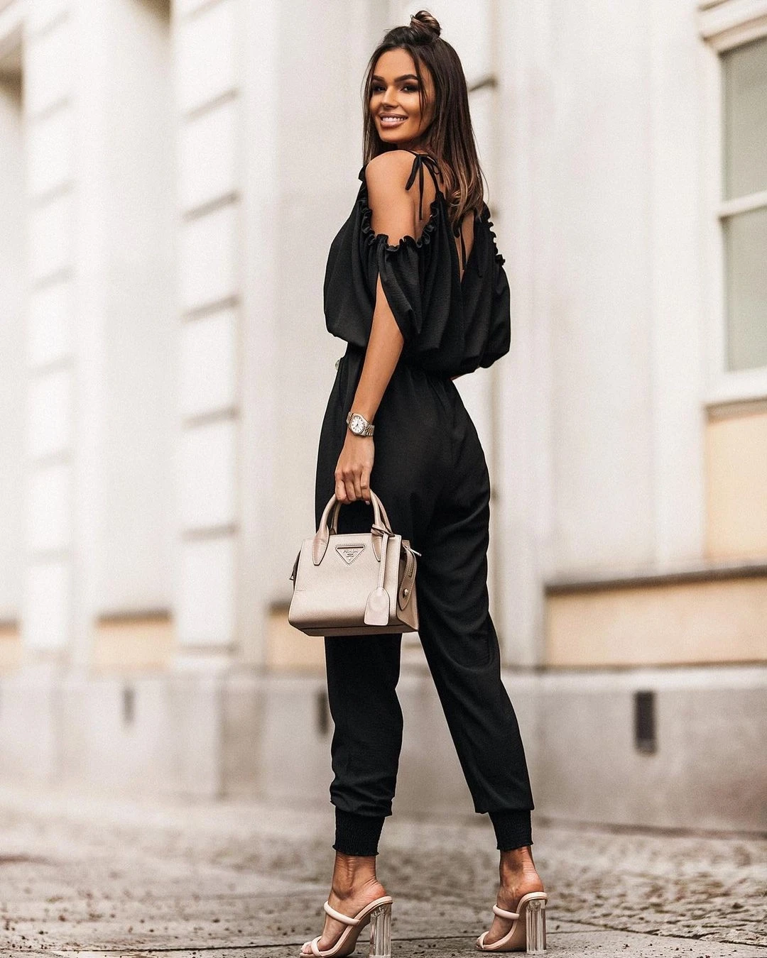 Omuz Dekolteli Ayrobin Tulum