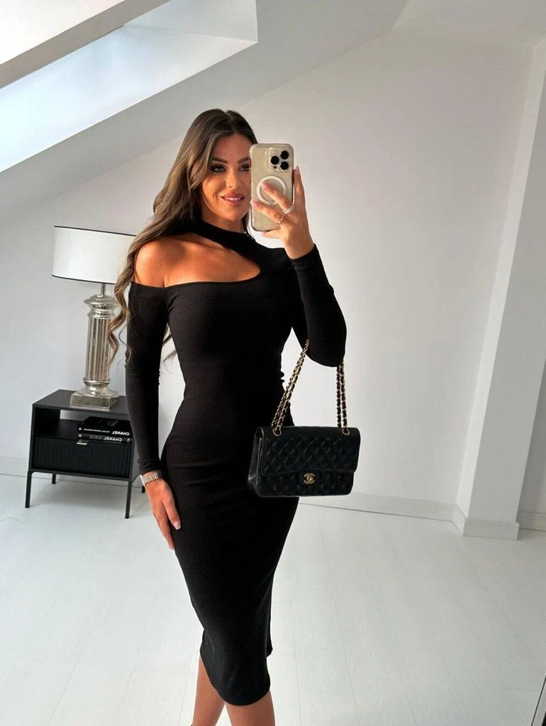 Omuz Dekolteli Kaşkorse Elbise