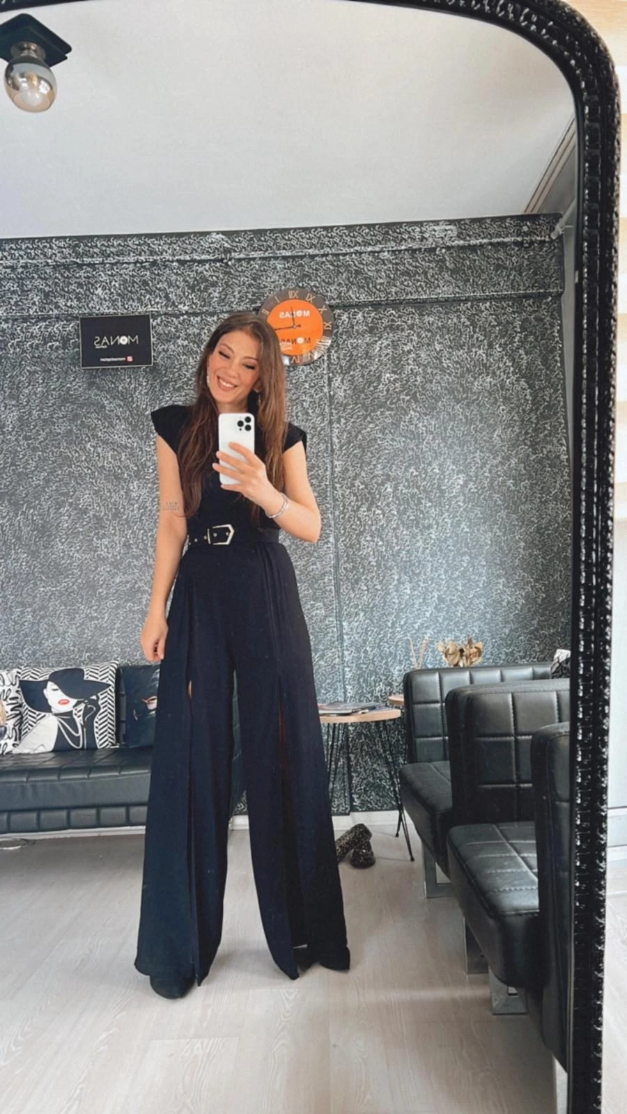 Omuz Vatka Detay Cacak Yırtmaç Ve Kemer Dahil Ayrobin Tulum