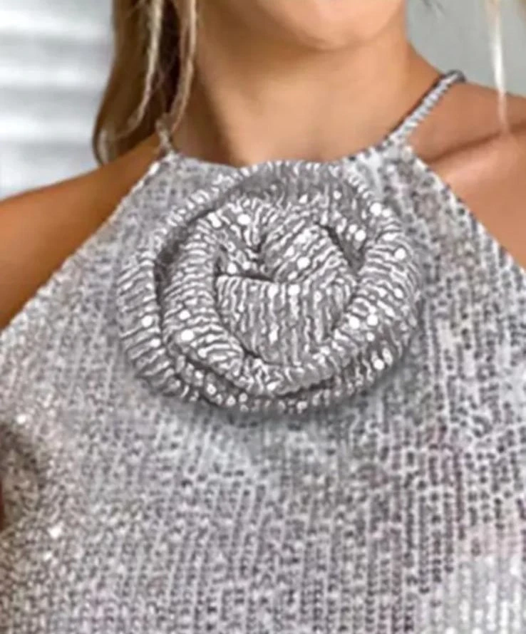 Payetli Kumaş Çiçek Detaylı Bluz