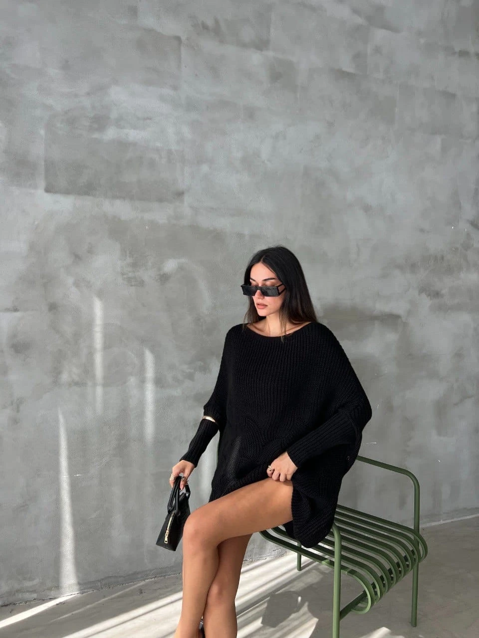 Salaş Kalıp Etekleri Delikli Triko Tunik Kazak