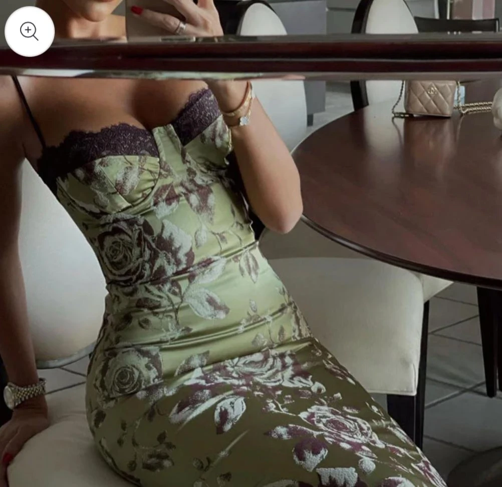 Saten Kumaş Dantelli Elbise