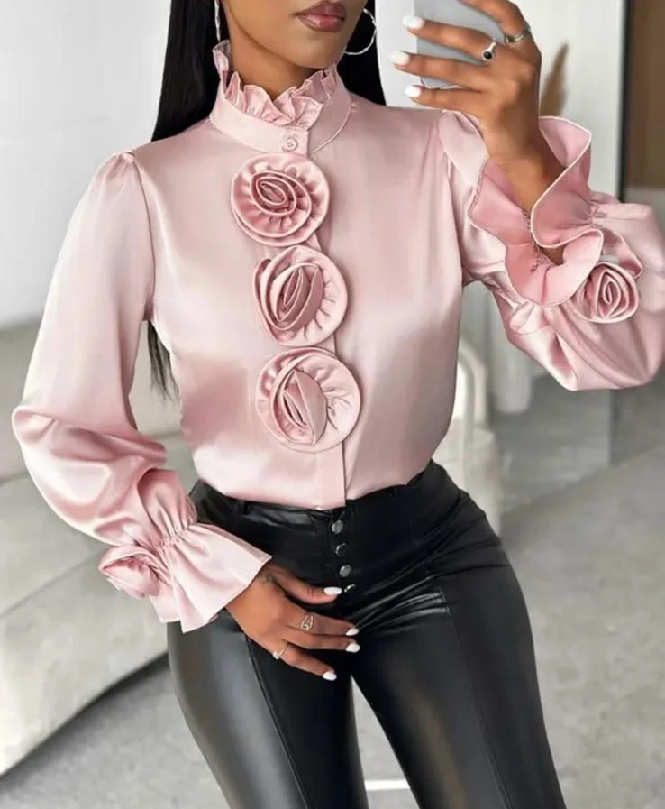 Saten Kumaş Gül Detaylı Gömlek