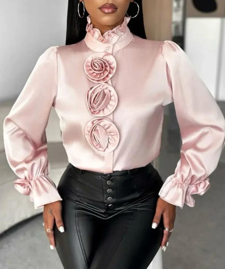 Saten Kumaş Gül Detaylı Gömlek