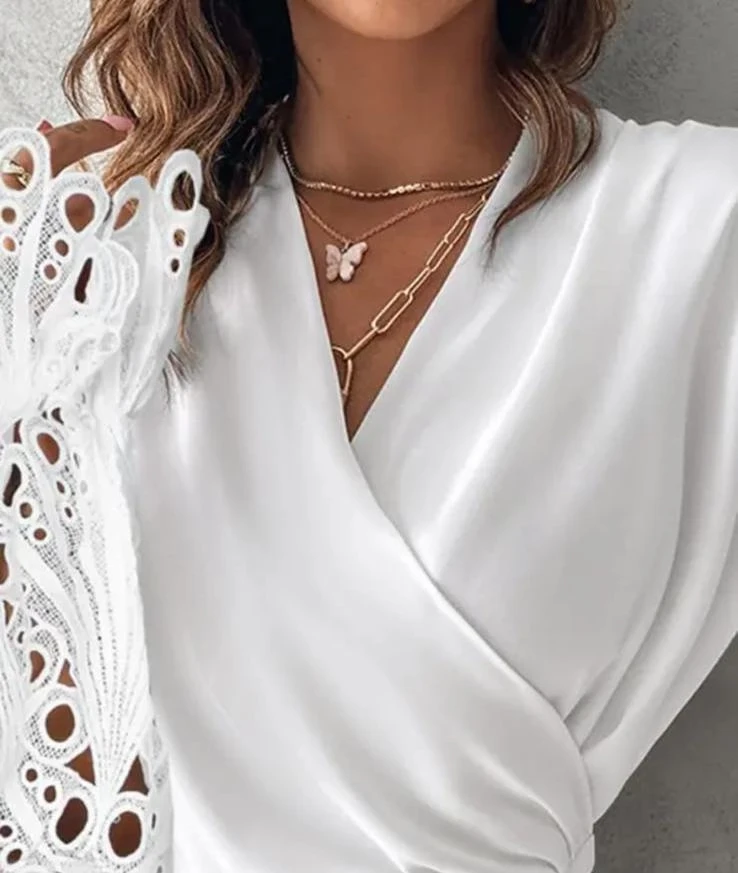 Scuba Dalgıç Kumaş Güpür Dantel Detaylı Bluz